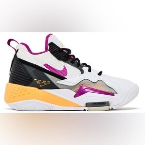 Nike. Air Jordan Wmns Jordan Zoom '92 'Cactus Flower'. Size 8.5.